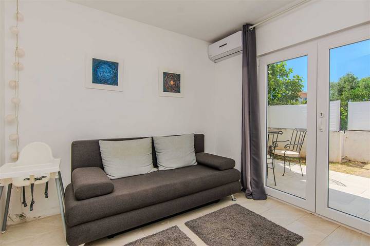 Ganze Wohnung, Ferienhaus | 2-4 Pers. | Voll ausgestattet in Vir