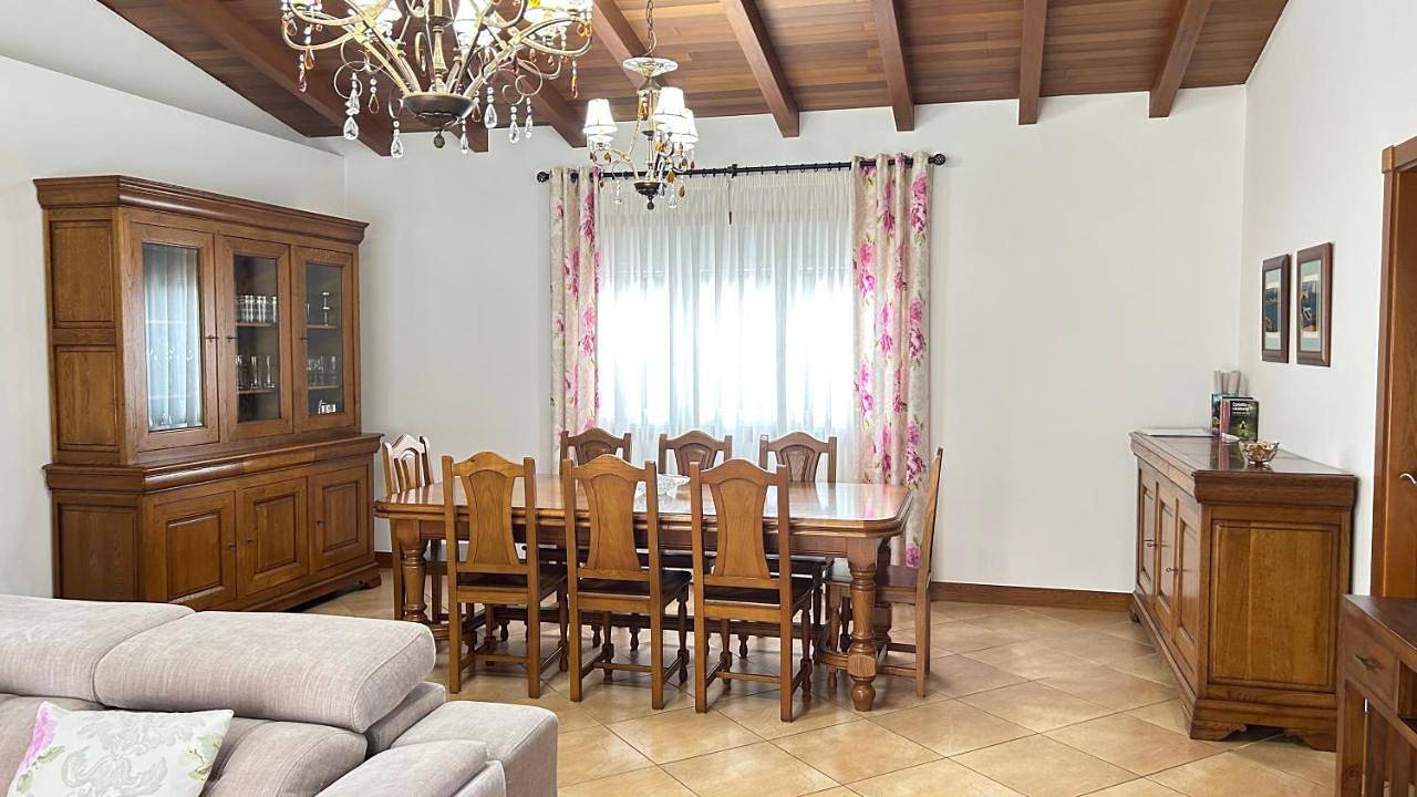 Casa con vistas al mar in Noya, Rias Baixas