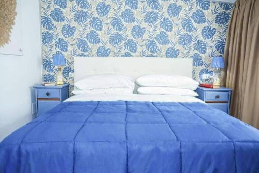 Entire apartment, Bracciano Elegance - New Home with Comfort & Style! in Bracciano, Lake Bracciano