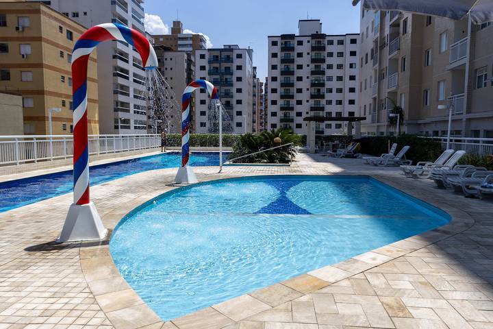 Ferienwohnung für 6 Personen, mit Pool und Balkon - 1