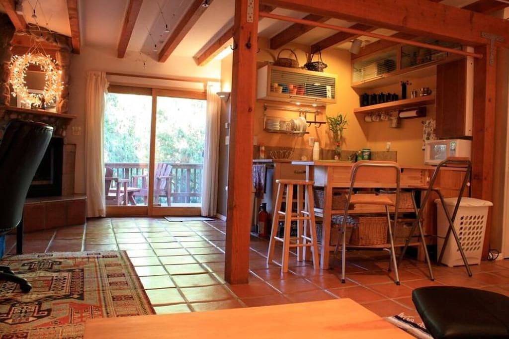 Vacation House for 12 Guests in Lake Arrowhead, San Bernardino County