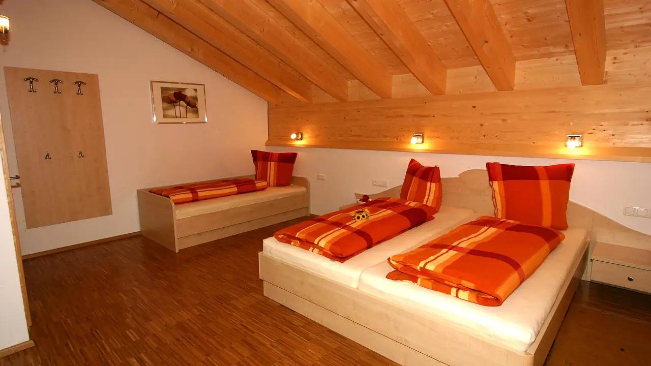 Ganze Ferienwohnung, Ferienwohnung für 5 Personen (60 m²) in Heimboden in Schröcken, Bregenzerwald