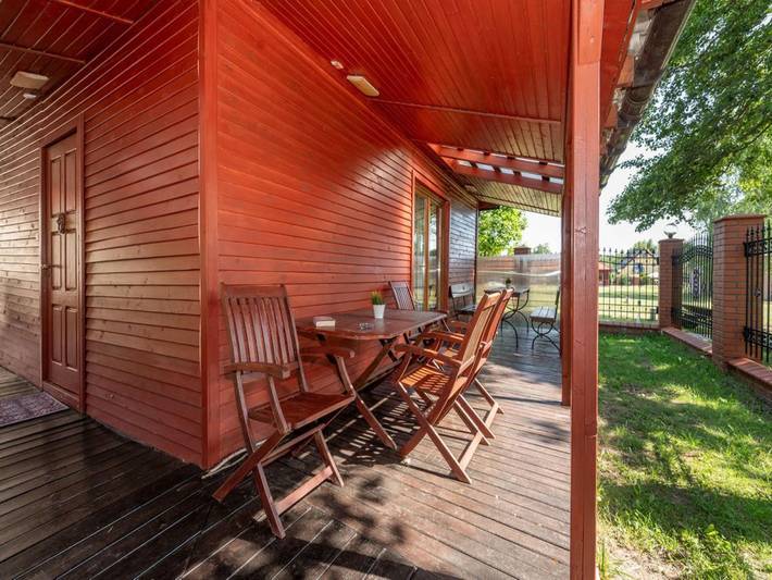 Zweistöckiges Ferienhaus mit Terrasse in Bobolin, Powiat Sławieński