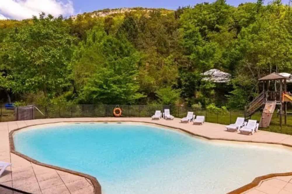 Camping 2 étoiles - Piscine - ccbfdab in Fenouillet, Parc naturel régional Corbières-Fenouillèdes