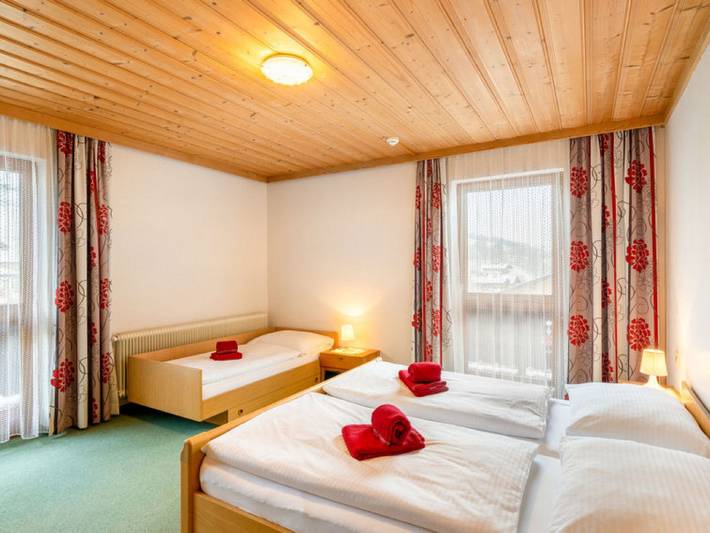 Ferienwohnung für 4 Personen, mit Balkon und Garten in Uttendorf - 4