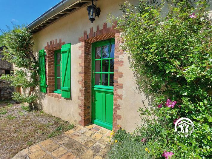 Gîte pour 5 personnes, avec Jardin dans Saint-Christophe-du-Luat