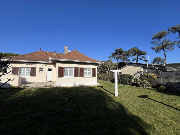 Location de vacances pour 6 personnes, avec terrasse à Vendays-Montalivet - 2