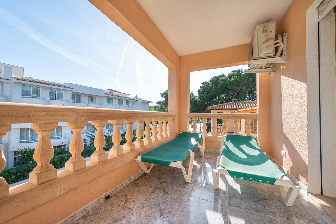 Entire apartment, Casa Manolo - Fantastic apartment very close to the sea with Free Wifi in Cala Ratjada, Capdepera