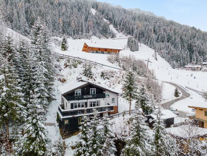 Ferienhaus für 10 Personen, mit Balkon und Terrasse sowie Garten in Bad Gastein