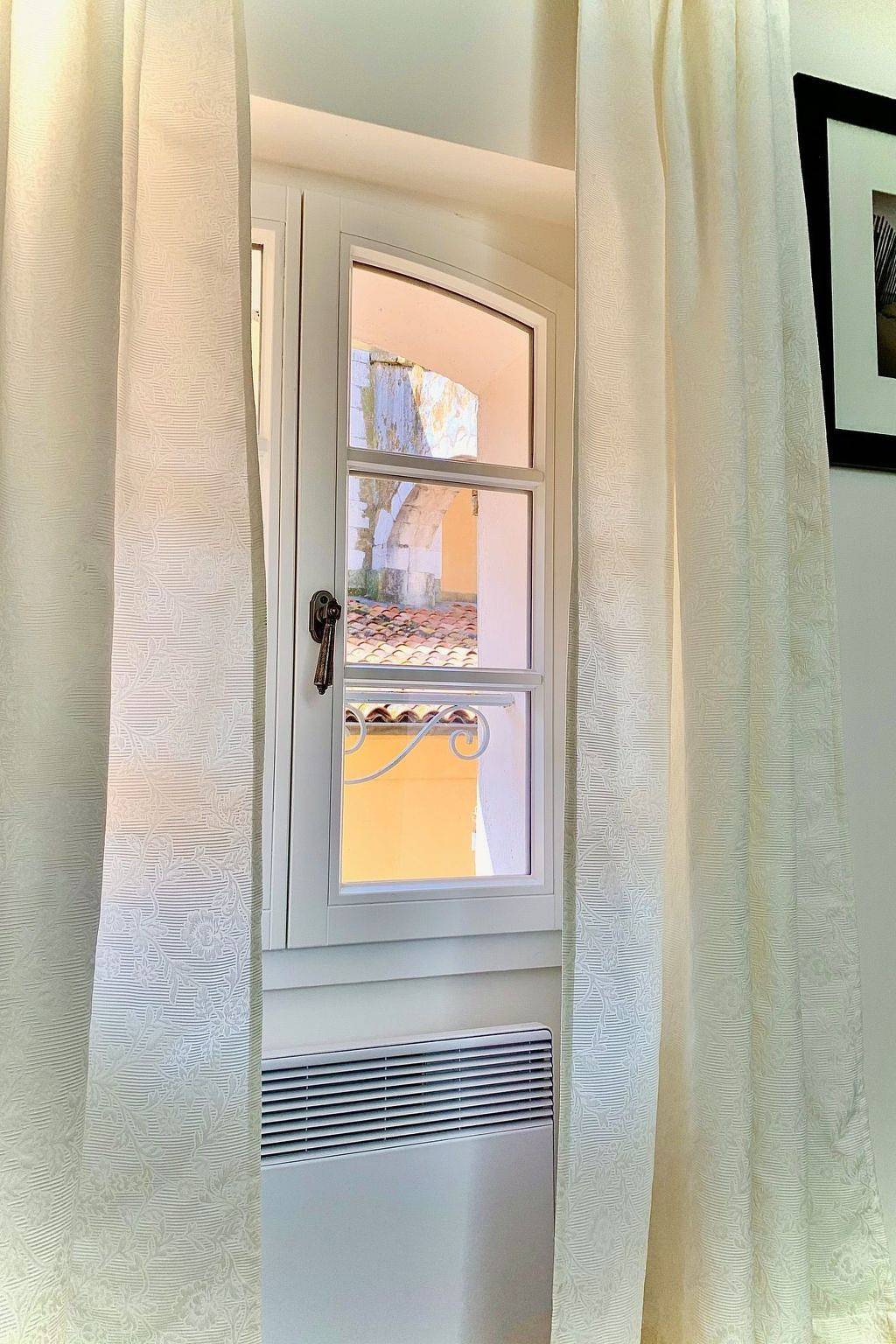 Entire apartment, Charmante Wohnung im historischen Zentrum in Saint-Tropez, Draguignan region