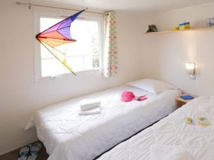 Camping Les Beaupins - Mobilheim 6 personen - 4 Zimmer 6 Personen in Saint-Denis-d'Oléron, Côte de Beauté