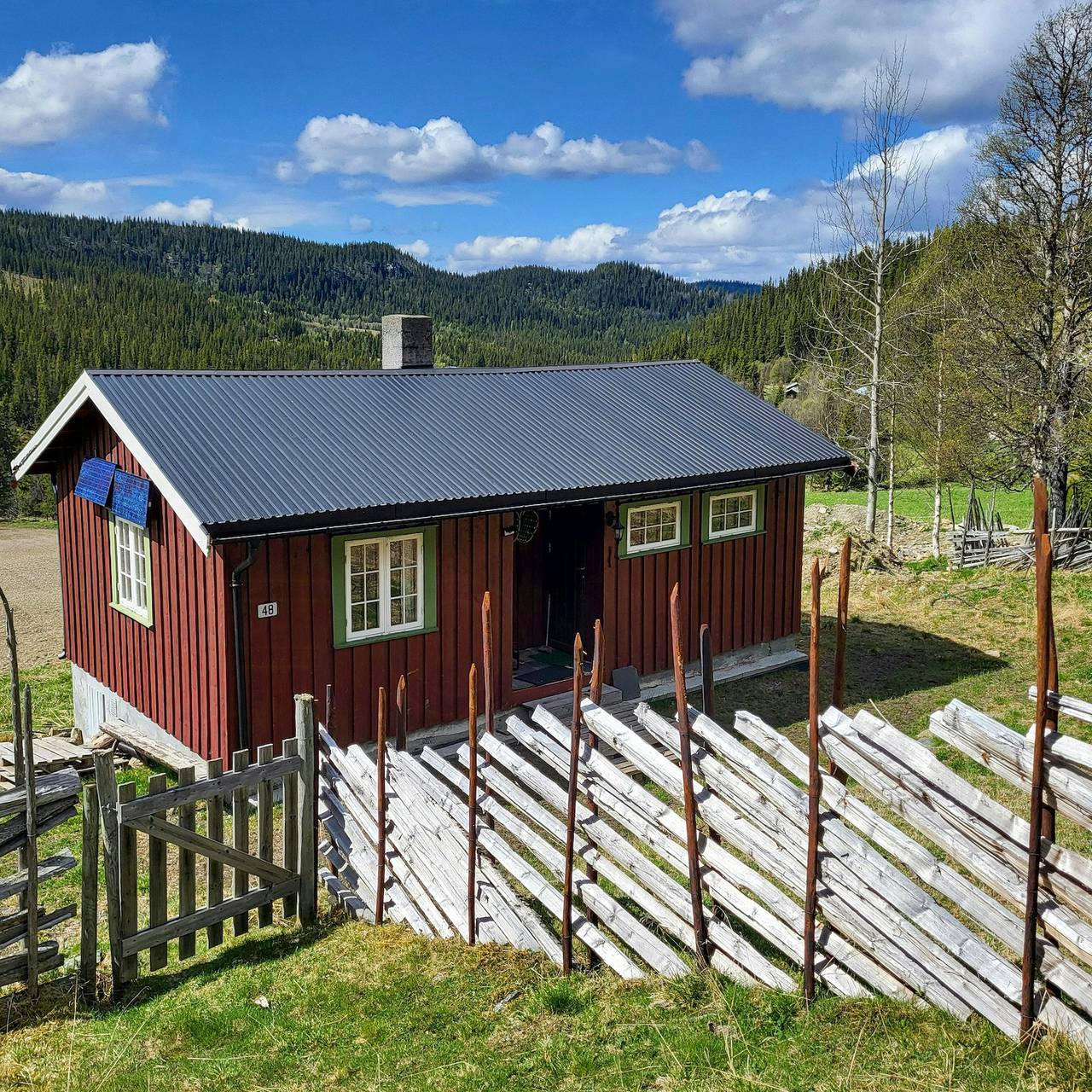 Authentische Hütte auf einem wunderschönen Grundstück in Sør-Fron