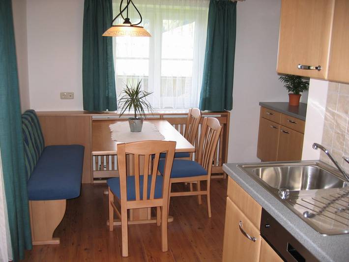 Ferienwohnung für 4 Personen, mit Balkon und Garten sowie Pool, kinderfreundlich in Dienten am Hochkönig - 2