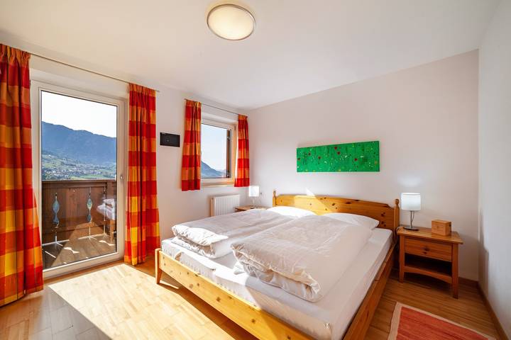 Ganze Wohnung, Ferienunterkunft "Gasserhof Ferienwohnung Morgenduft" in Kuens, Passeiertal