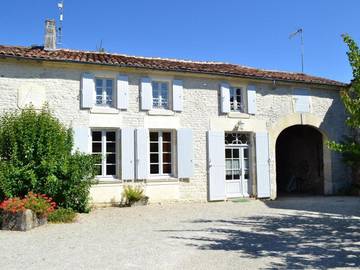 Gîte pour 6 personnes, avec jardin, animaux acceptés à Bréville