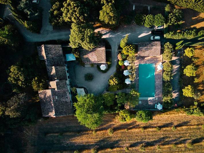 Location de vacances pour 2 personnes, avec jardin ainsi que terrasse et piscine à Montségur-sur-Lauzon - 4