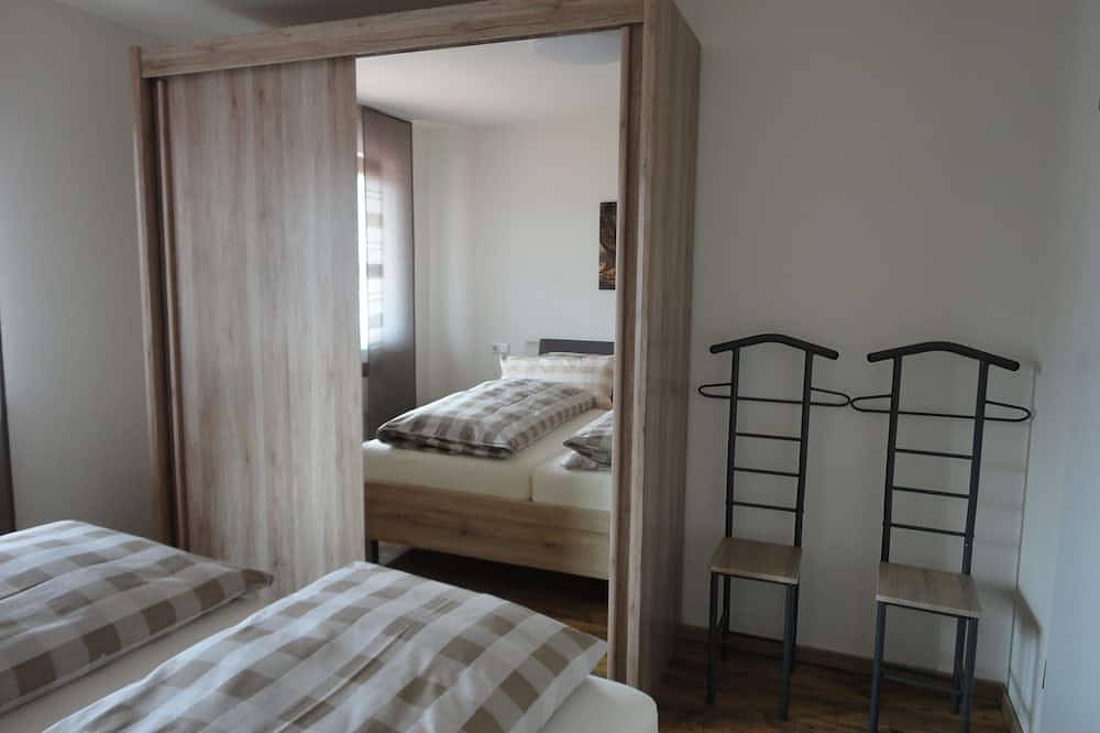 Ganze Wohnung, Gasthof Reiterstuben Ferienwohnung \"Elle\" 55m2 in ländlich ruhiger Lage in Hoßkirch, Region Bodensee-Oberschwaben