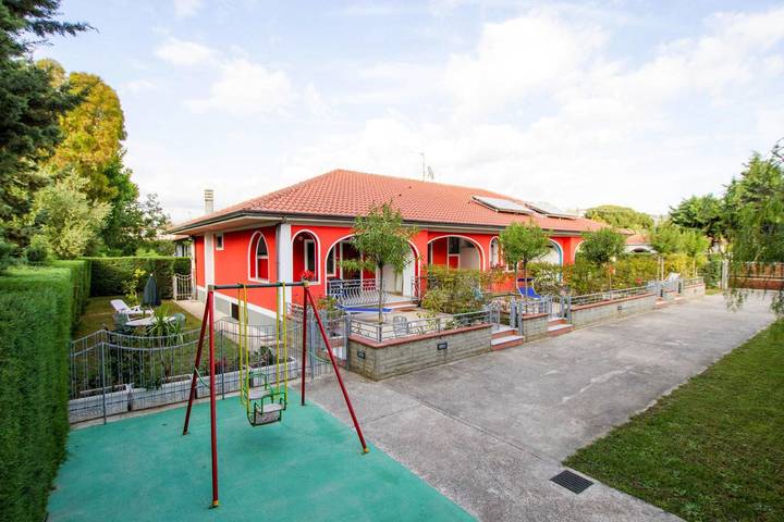 Ferienwohnung für 4 Personen, mit Terrasse und Garten in Cilento - 2