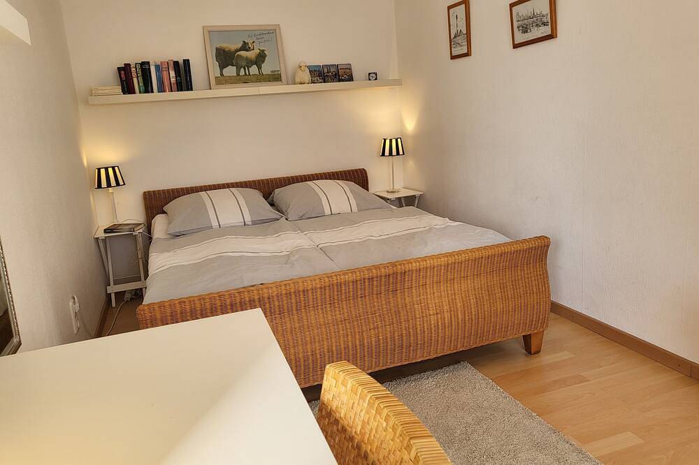 Ganze Wohnung, Ferienwohnung Dorfstraße 30 in St. Peter-Ording in St. Peter-Ording, Eiderstedt
