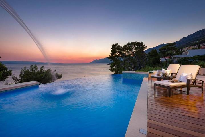 Villa pour 10 personnes, avec vue ainsi que jardin et piscine à Brela - 4