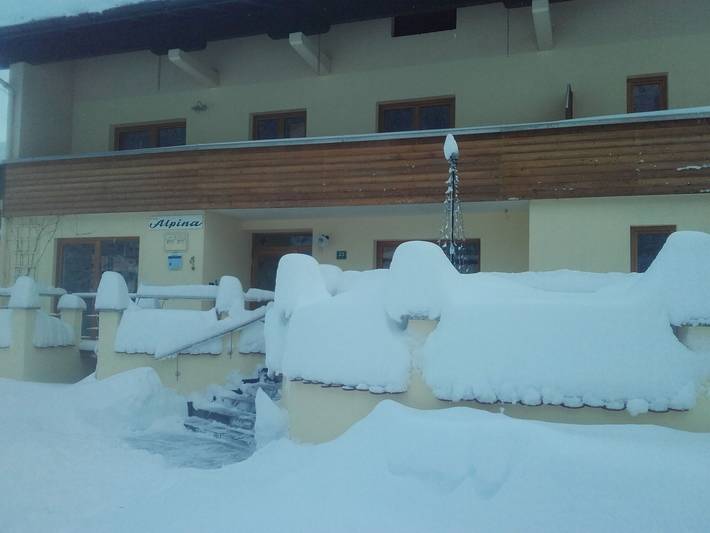 Ganze Ferienwohnung, Alpina Appartements - Appartement behindertenfreundlich 32m² in Grän, Allgäuer Alpen (Österreich)