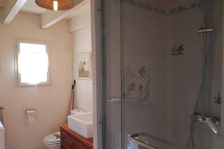 Location de vacances pour 2 personnes, avec Piscine à Bussac-Forêt - 3