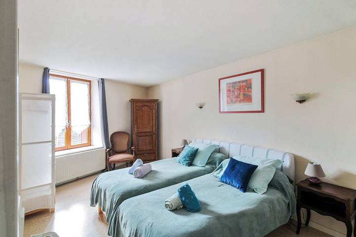 Homerez - Casa confortable en Ornans - Jardín in Ornans, Jura Francais