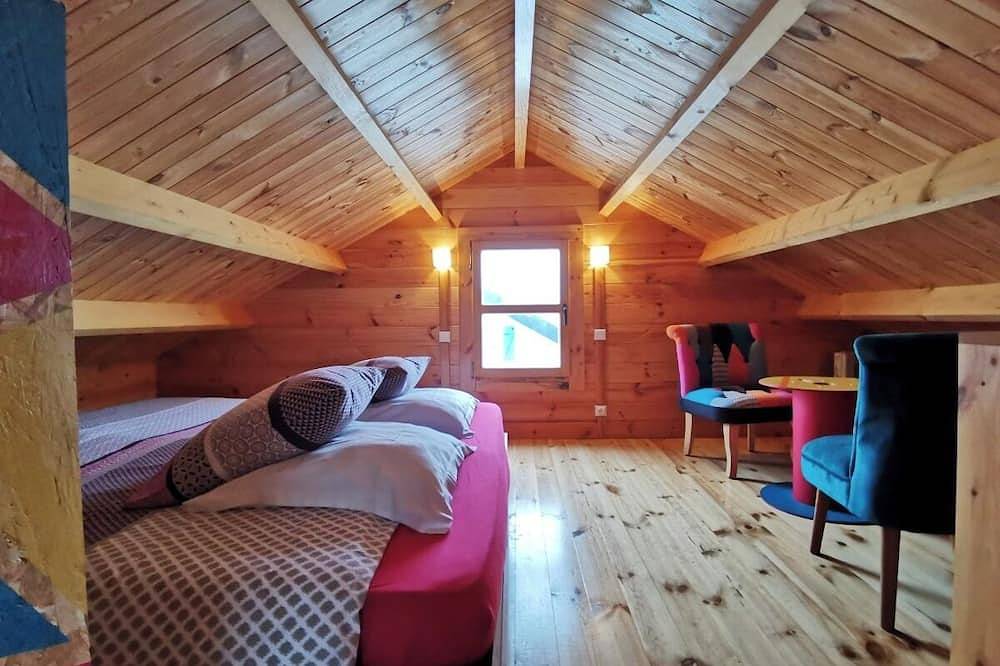 Chalet vue mer, plages et sentier Gr 34 à 150 m, jardin privé in Plouarzel, Région de Brest