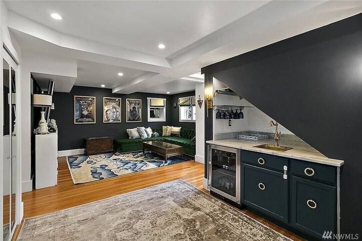 Vacation rental for 10 people, with yard, with pets in Lake Washington