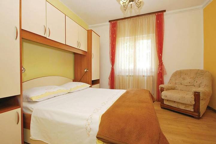 Ferienhaus für 14 Personen, mit Terrasse in Zadar (Kommun) - 3
