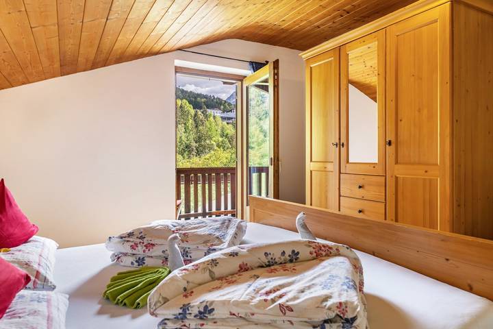 Ferienwohnung für 4 Personen, mit Balkon und Garten in Völs am Schlern - 2