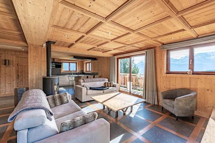 Chalet pour 6 personnes, avec vue et jardin à Cordon - 2