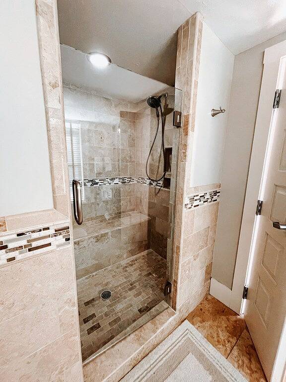 Ganze Wohnung, Einzigartiges Loft-Apartment mit privater Dachterrasse im Herzen der Innenstadt von Knoxville in Knoxville, Knox County (TN)