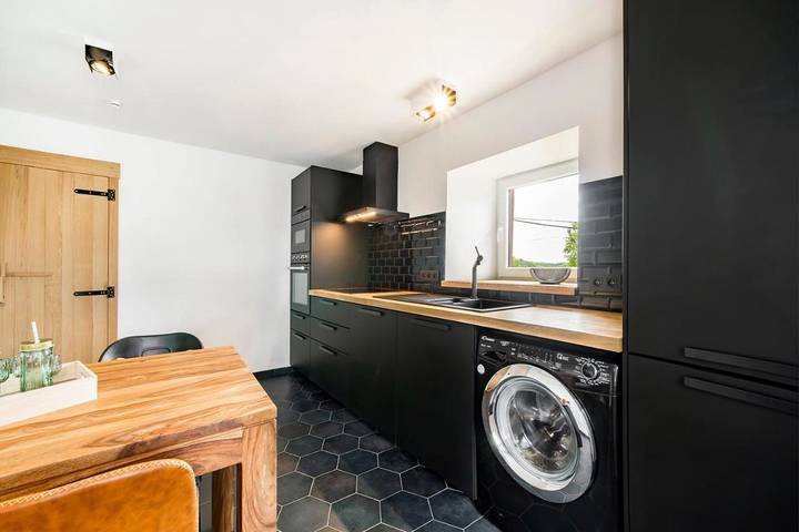 Gîte pour 2 personnes, avec jardin et vue dans Nadrin - 4