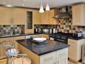 Holiday Rental for 6 People in Padstow, Cornwall, Photo 2