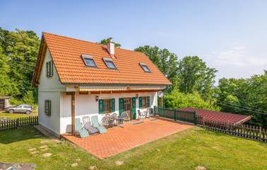 Ferienhaus für 6 Personen, mit Garten und Terrasse im Burgenland