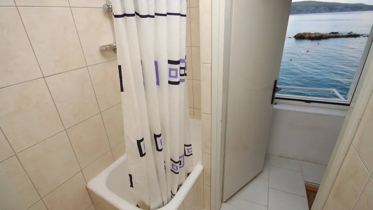 Helt studio, Studio für 2 Personen (13 m²) in Komiža in Komiza, Split-Dalmatia