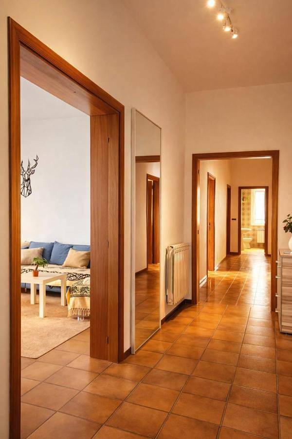 Gîte pour 8 personnes, avec Balcon et Terrasse ainsi que Jardin et Vue à Penne - 3