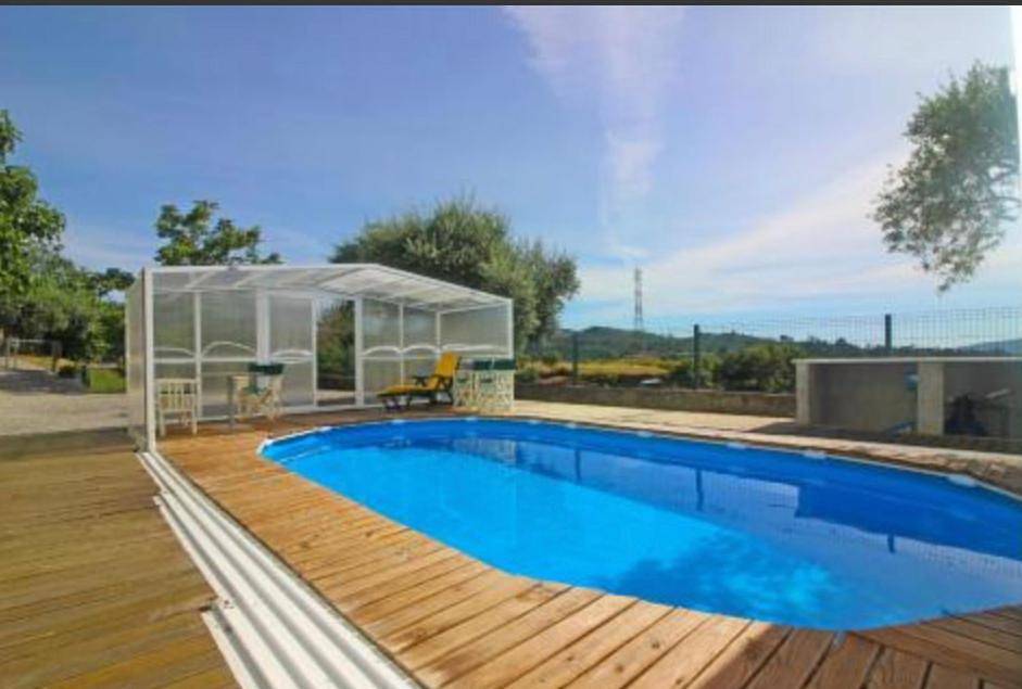 Villa in Aboim da Nóbrega e Gondomar, Distrito de Braga