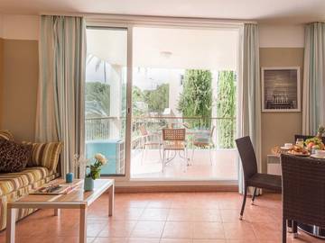 Camping pour 4 Personnes dans Antibes, Région de Cannes, Photo 1