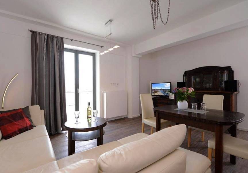 Appartment Ferienwohnung mit großer Terrasse Ohlerich Speicher Wismar in Wismar, Oostzee - Mecklenburg