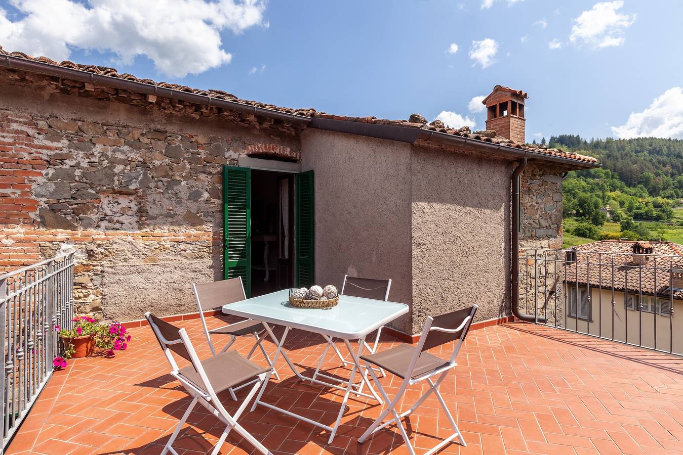 Ferienhaus "Dolce Far Niente" mit Bergblick, Garten & Wlan in San Romano in Garfagnana, Garfagnana