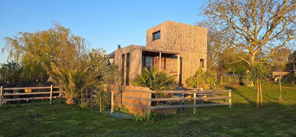 Location de vacances pour 4 personnes, avec jardin et balcon, adapté aux familles dans Moulins en Bessin - 3