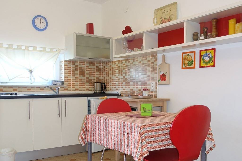 Ganzes Studio, Studioapartment in Zaton (Zadar) mit Balkon, Klimaanlage, W-Lan, Waschmaschine (3796-6) in Nin, Zadar