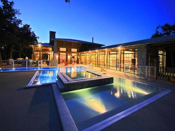 Chalet pour 4 personnes, avec piscine et terrasse dans le Tarn - 4