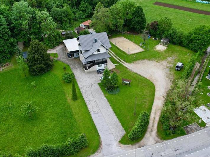 Ferienhaus für 4 Personen, mit Sauna und Garten sowie Ausblick in Bled - 2