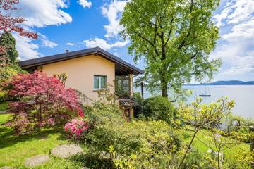 Villa für 8 Personen, mit Seeblick und Garten sowie Terrasse, mit Haustier am Lago Maggiore