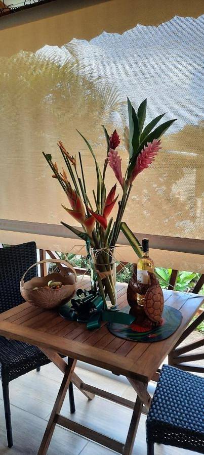 Maison d’hôte pour 2 personnes, avec vue ainsi que jardin et piscine à Bouillante - 2