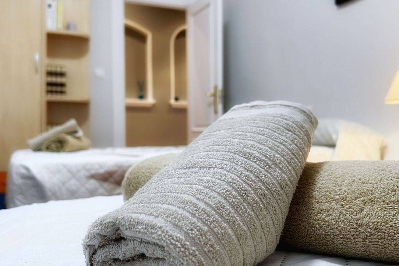 Ganze Wohnung, Central and spacious apartment with wifi in Bilbao, Bizkaia