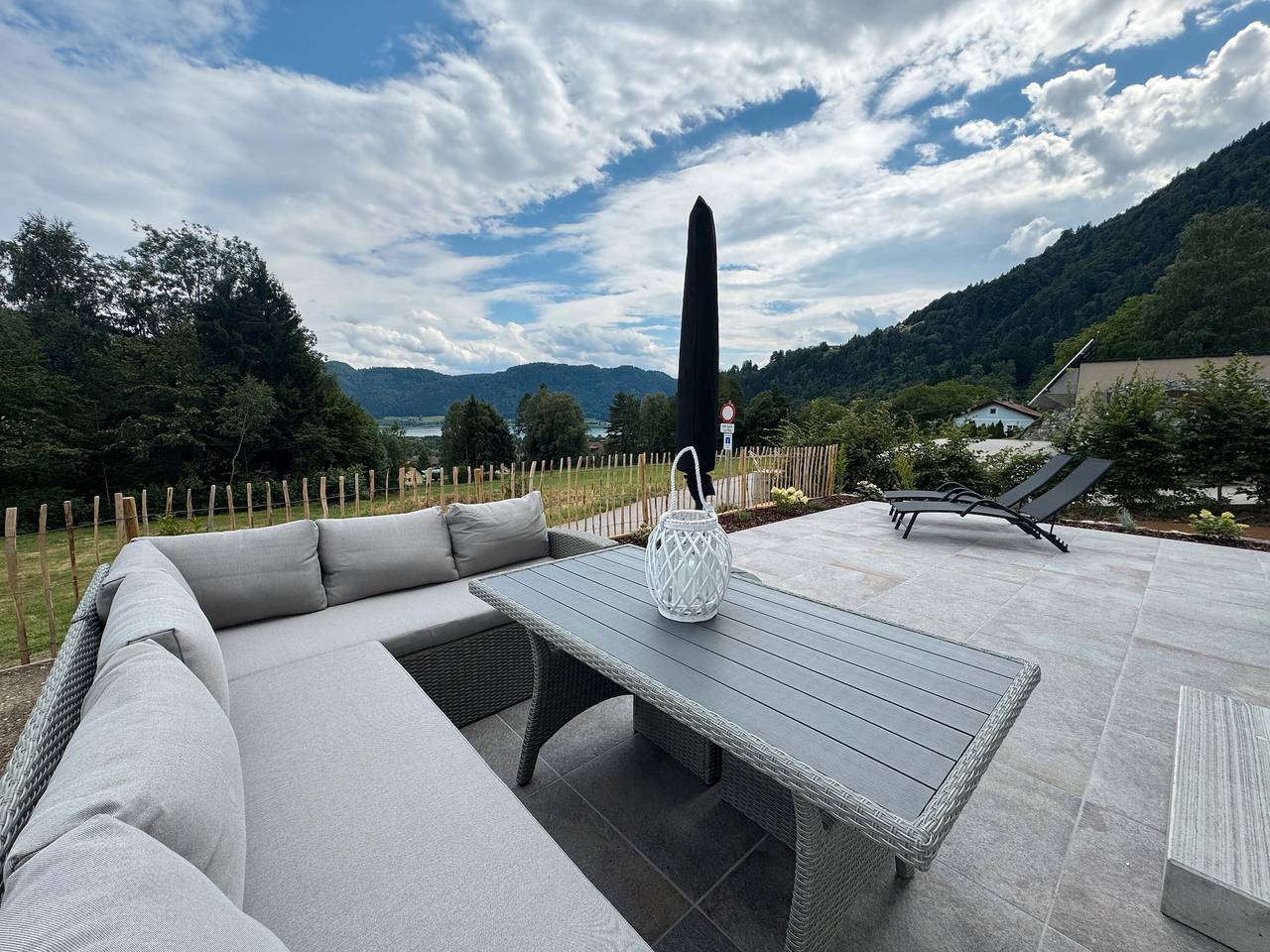 Ferienhaus 'Almrausch' mit Seeblick, privater Terrasse und Wlan in Bodensdorf, Gerlitzen